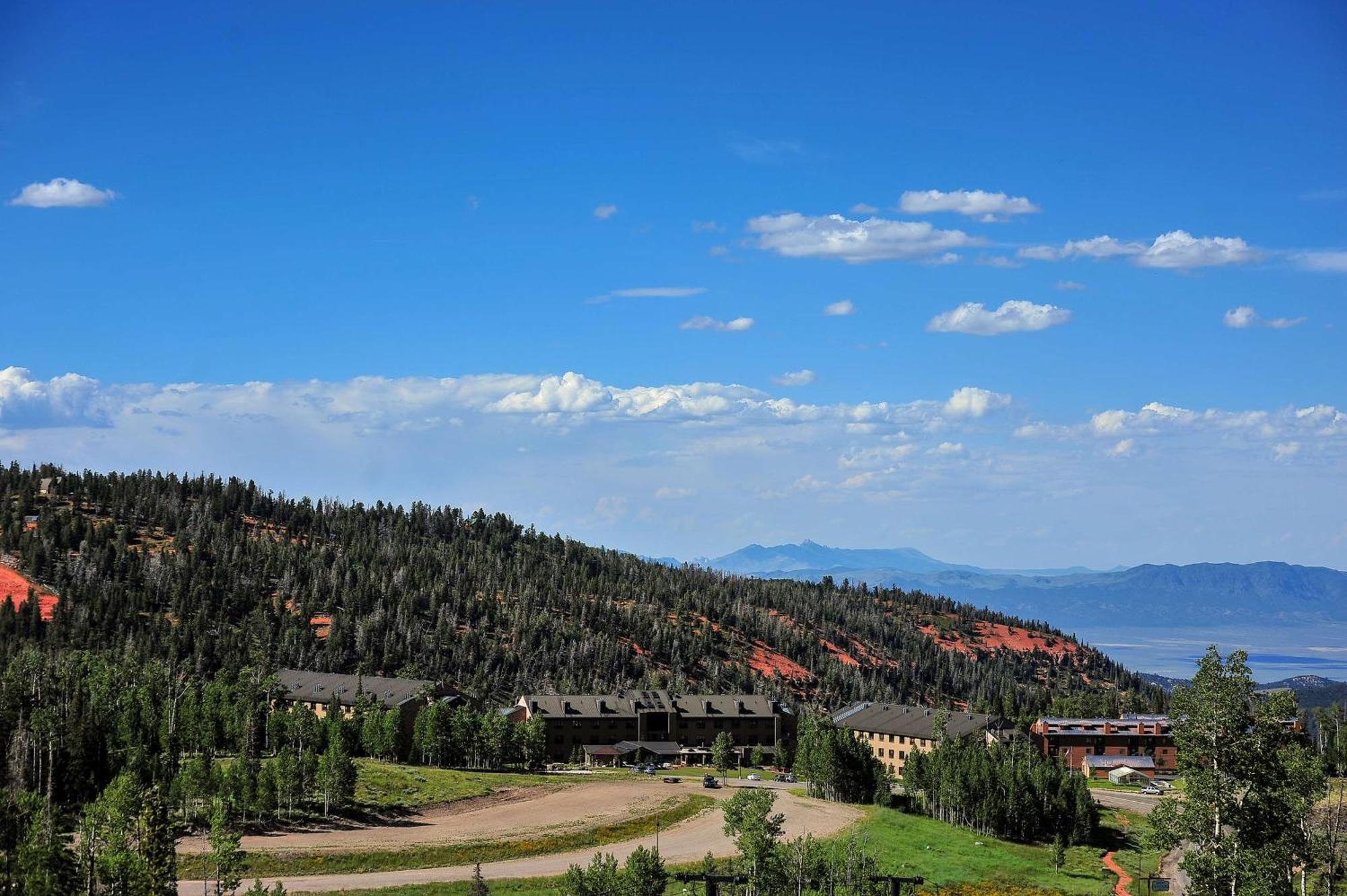 Hilton Vacation Club Cedar Breaks Brian Head Villa Exterior photo